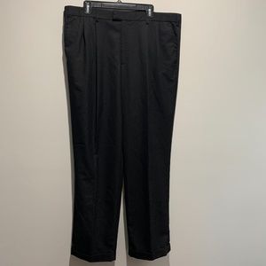 Dockers Men's black dress pants 40 x 32 relaxed fit pleated Large L
